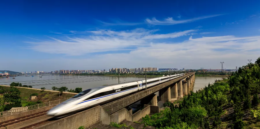 株洲轨道交通装备集群的崛起及启示