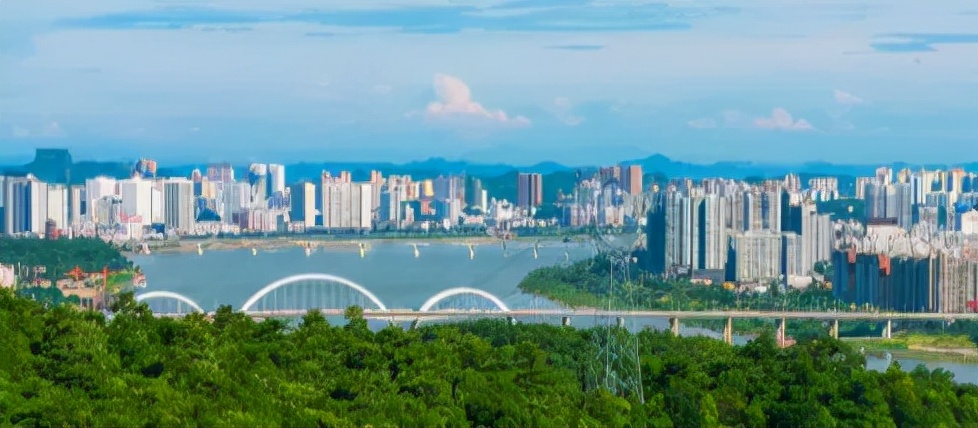 株洲轨道交通装备集群的崛起及启示